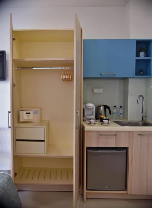 Pearl Dntwn Apts Heraklion (Crete)